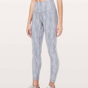 Lululemon Wunder Under HR Tight - Size 6